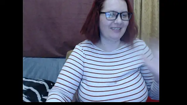 Chat +18 de PlayfullMature ao vivo