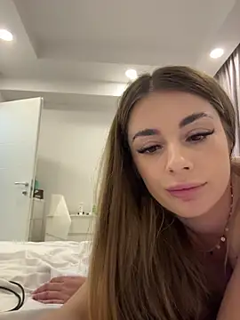 IsabellaEtthan Live XXX Chat