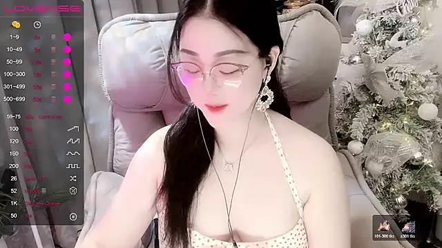 Monica-666888- 即時 XXX 聊天