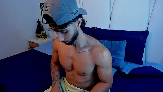 Emmet_CollinsJS Webcam show