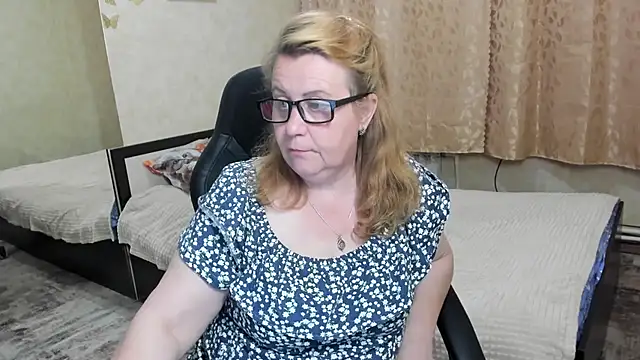 Frau_Marta Adlı Modelin Canlı XXX Sohbeti