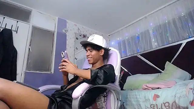 Santy_bigcock_01n Webbikameraesitys