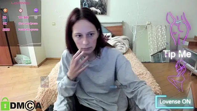 Lily_Viola Chat XXX in diretta