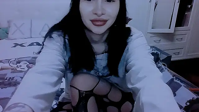 AllisonDeetz élő XXX-chatje