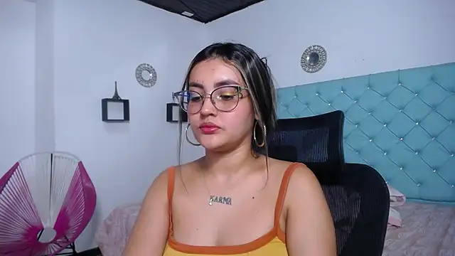 kathe-mills235 élő XXX-chatje