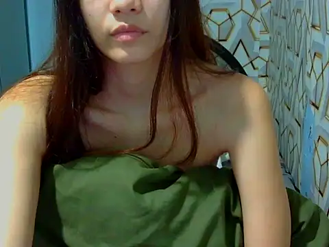 urnaughty_creamypie's Webcam Show