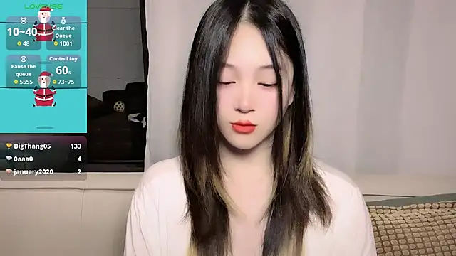 woaiqinqin Chat XXX in diretta