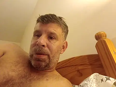 stud2512 Live XXX-chat