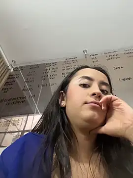 Antonella_Julieta: απευθείας συνομιλία ΧΧΧ