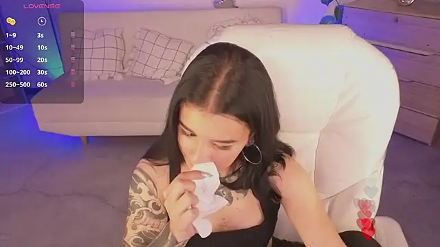 Nicole_Foxx_'s Live XXX Chat