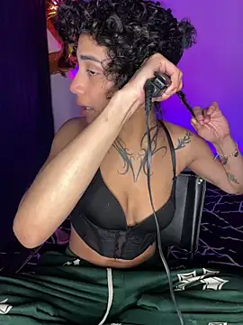 Chat XXX ao vivo de tokiorose_