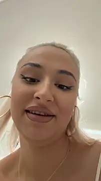 Kylie_One Live XXX-chat
