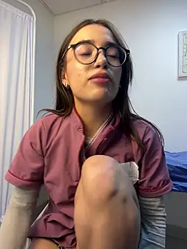 Sweet_Milaa1's Webcam Show