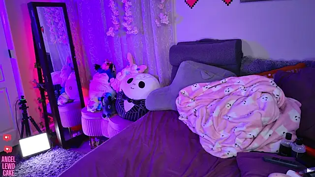 Angel-Lewd-Cake Live XXX-Chat
