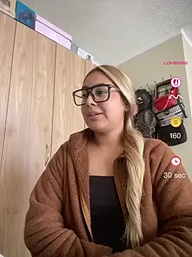 Miabonnett_ Chat XXX in diretta