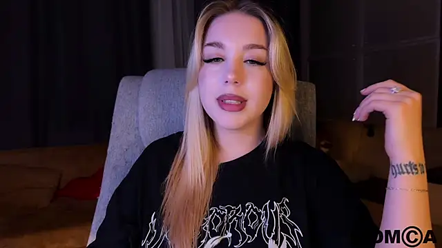 ariashaa's Live XXX Chat