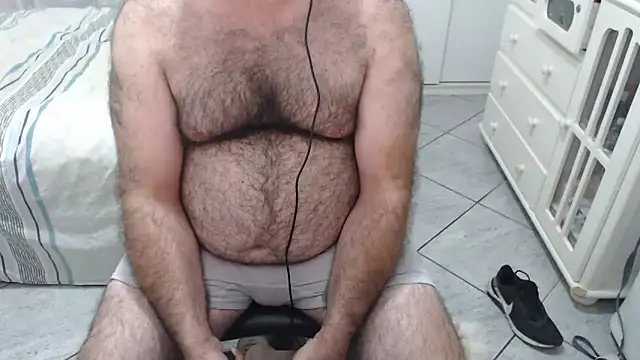 MysterBearMG's Webcam Show