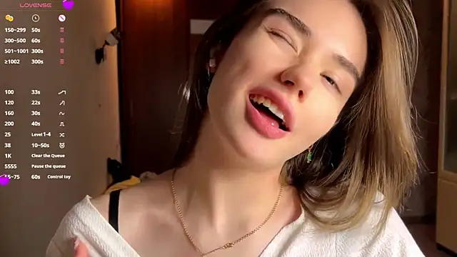 LubaSeirers' Webcam Show