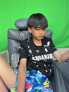 DD-101 live XXX chat