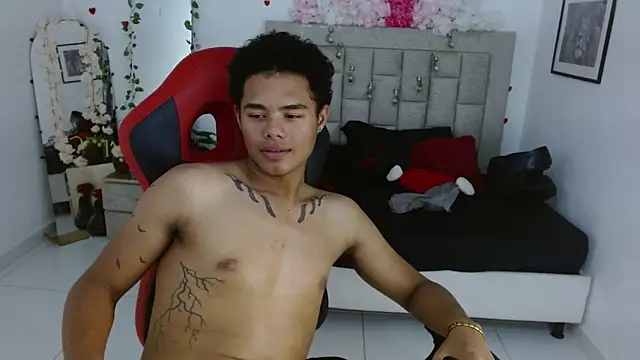 kael_fox's Webcam Show