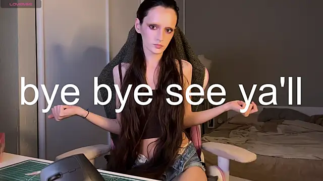 Chat +18 de unhollymeow ao vivo