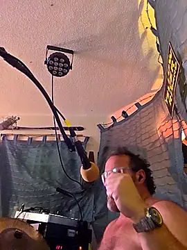 kikdrummer Webcamshow