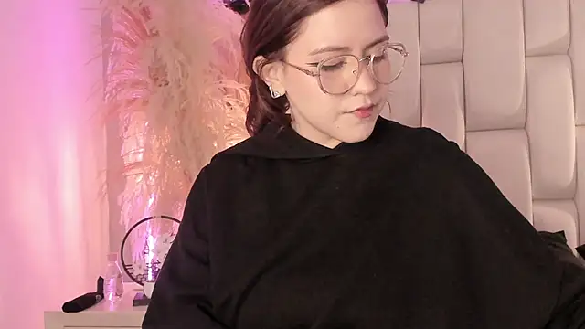 Czat XXX na żywo – Daphne_And_Roger