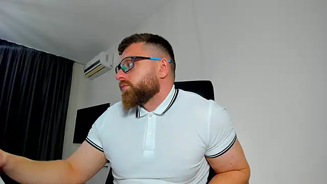 Webkamerová show Findom_guy