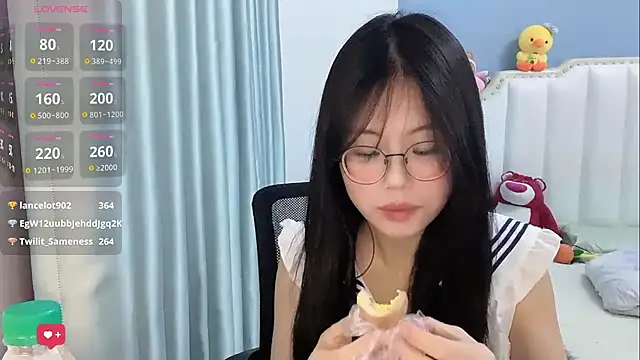 Luna-666 网络视讯表演
