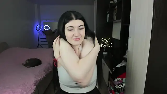 Snowdroppie____'s Live XXX Chat