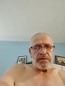 Show modela Alleinzuhause na web-kameri