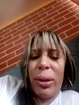 kiki_milu's Live XXX Chat