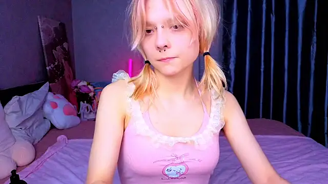 PerryKitty live XXX chat