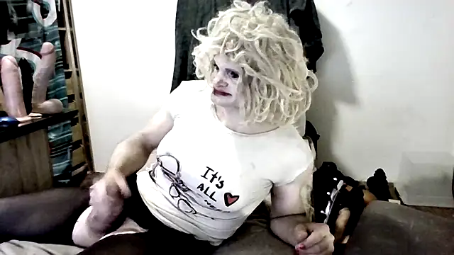Show modela TsMe777@xh na web-kameri