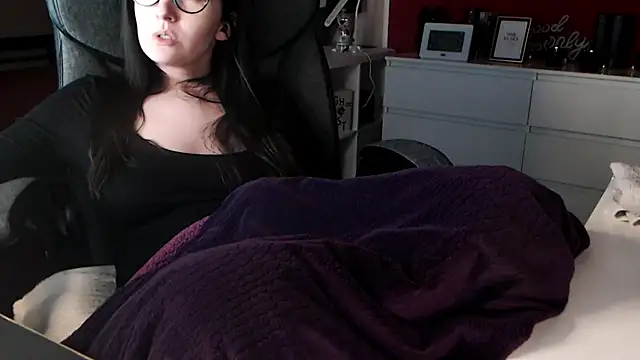 Alina_Lamour লাইভ XXX চ্যাট