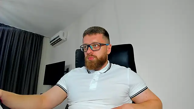 Findom_guy – Naživo XXX chat