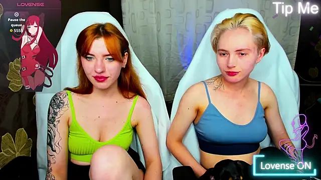 Show modela MeganNewCat na web-kameri