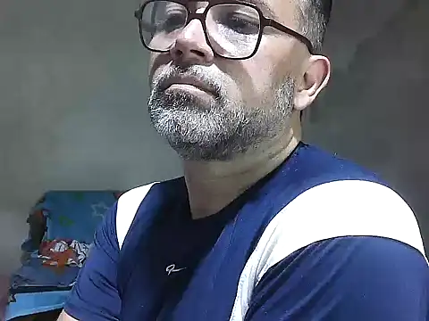 แชท XXX สดของ CarlossexVen