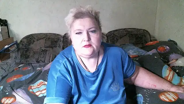 Lana555 élő XXX-chatje