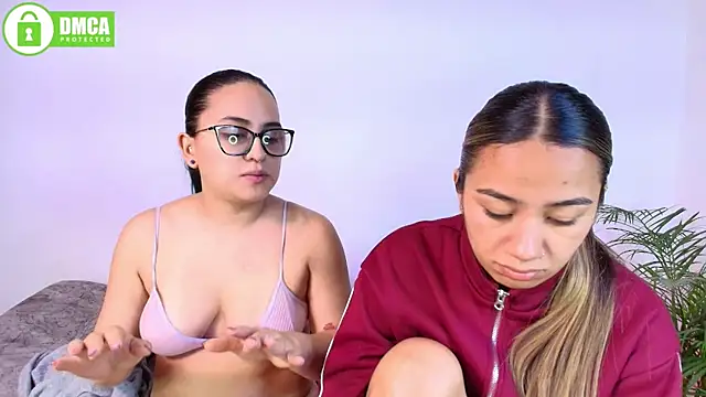 Jules_n_Gia webkamerás műsora