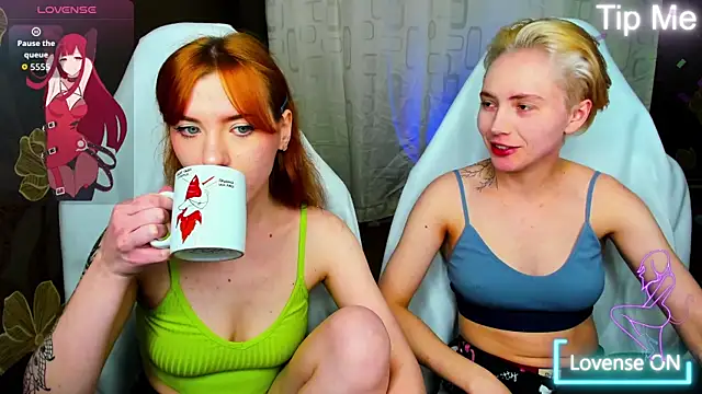 MeganNewCatn Webbikameraesitys