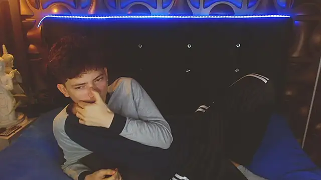 cruz_dante 라이브 XXX 채팅