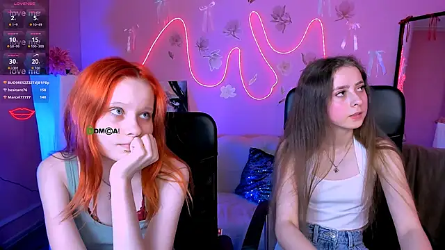 Chat +18 de rebecca_smile ao vivo