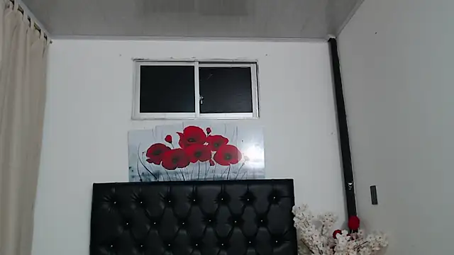 pinky_f00x Live XXX-chat