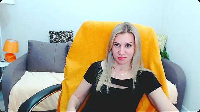 Polina-Ray: вебкам-шоу