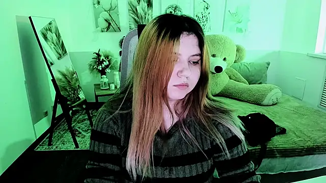 DiaAngell: απευθείας συνομιλία ΧΧΧ
