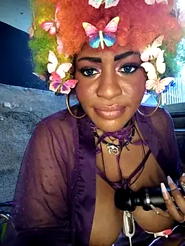 AmazonianMistress Chat XXX live