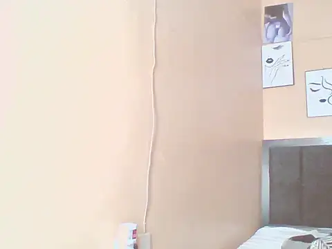 Вебкам-шоу lover22angel