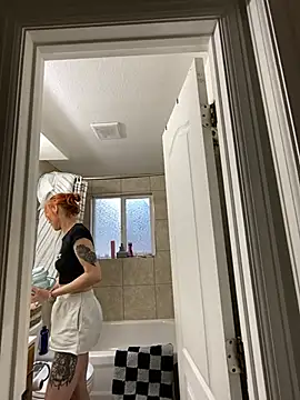 ThornsandHoney's Webcam Show
