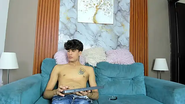 LUCKY_BOX2026 – webcam-show